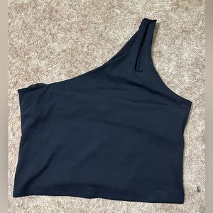 On Point one shoulder top